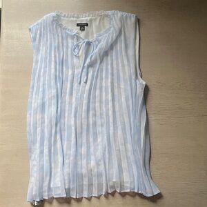Ann Taylor Floral White Sleeveless Blouse
